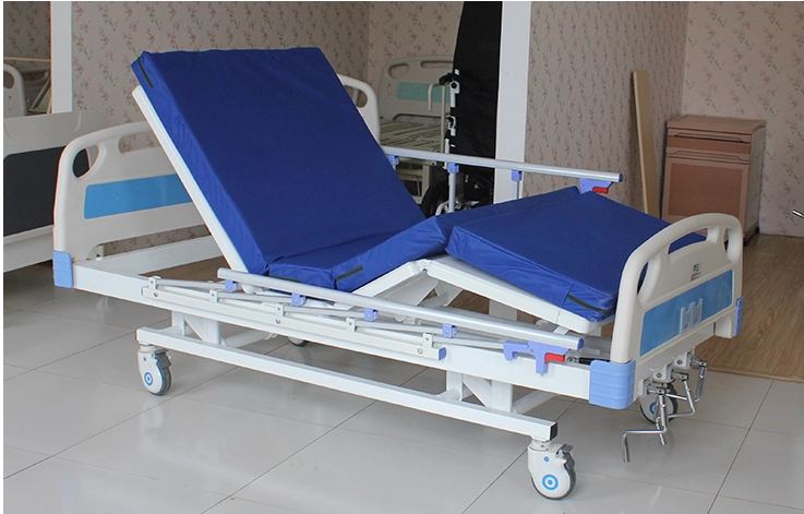 Giường bệnh nhân 3 tay quay Nakita NKM-B03