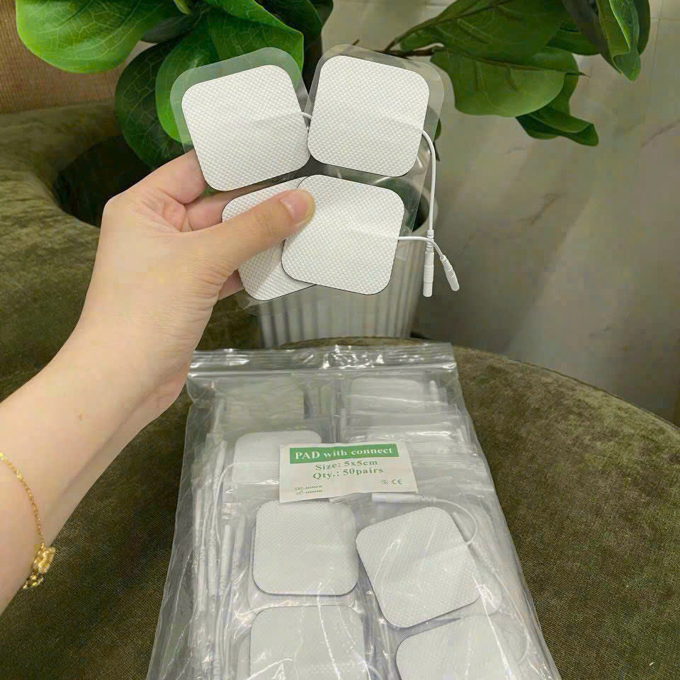 Miếng dán massage có dây size 5x5cm Miếng dán massage có dây size 5x5cm