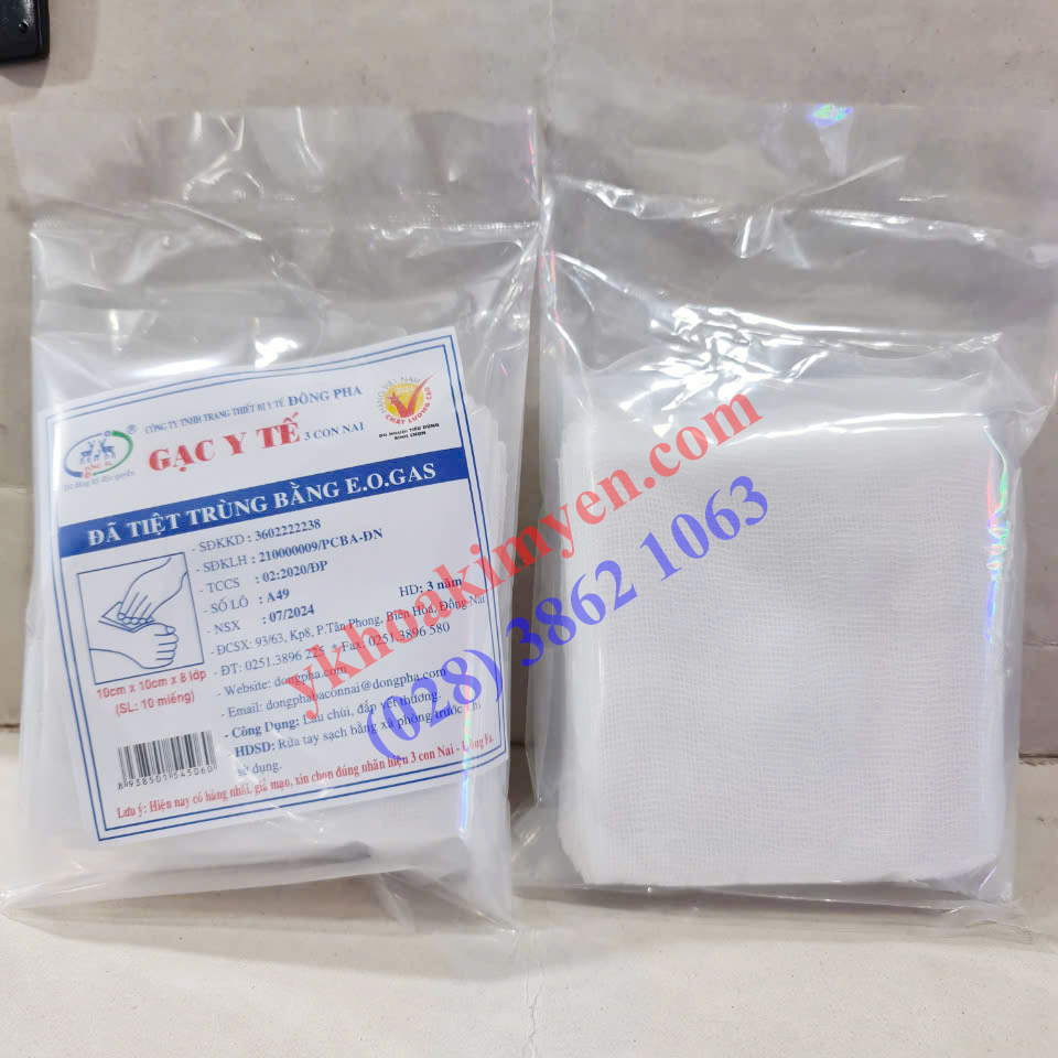 Gạc y tế Đông Pha 10cmx10cmx8 lớp